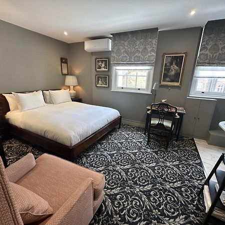 Отель No. 30 Knightsbridge Лондон Экстерьер фото