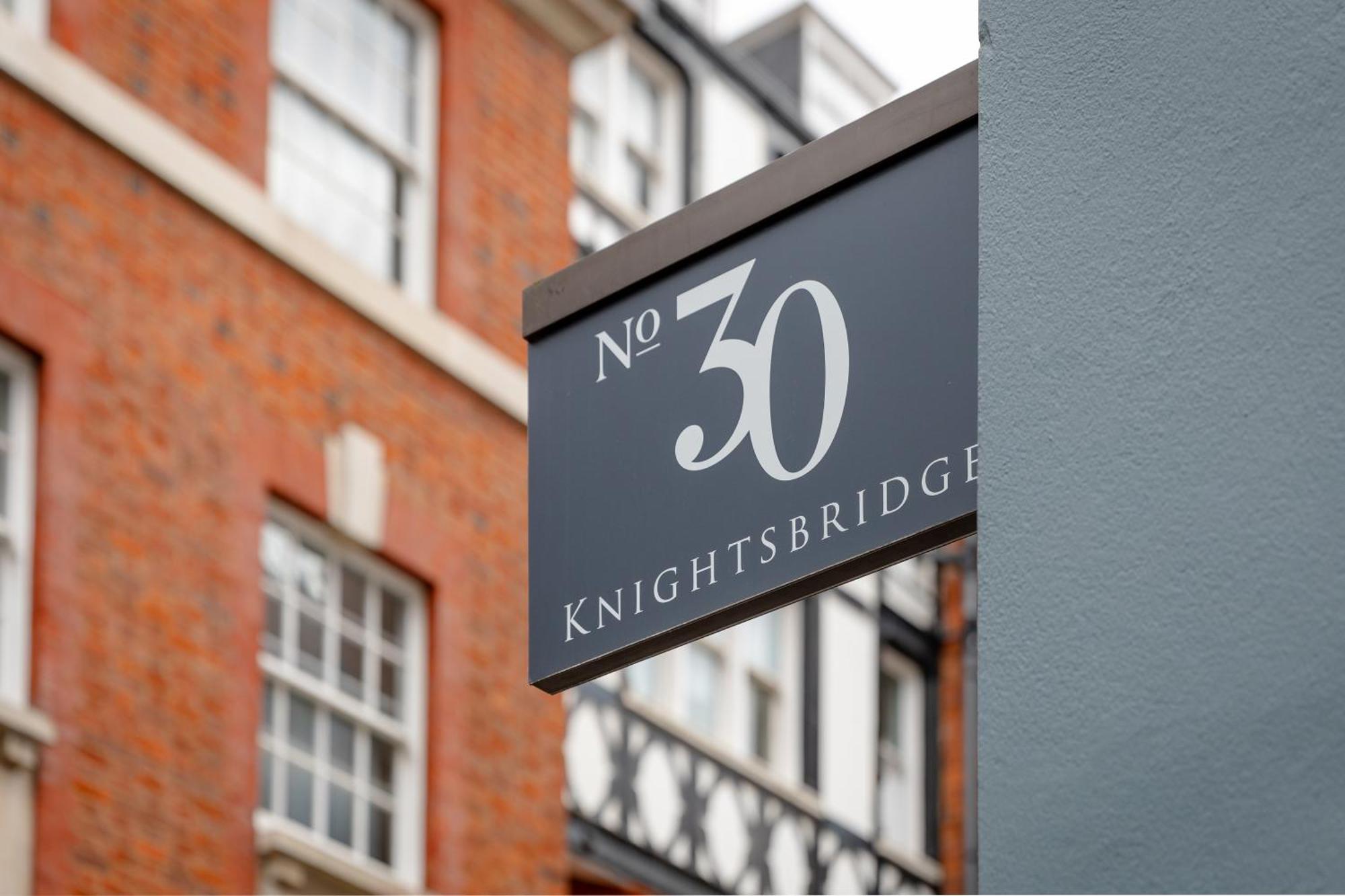 Отель No. 30 Knightsbridge Лондон Экстерьер фото