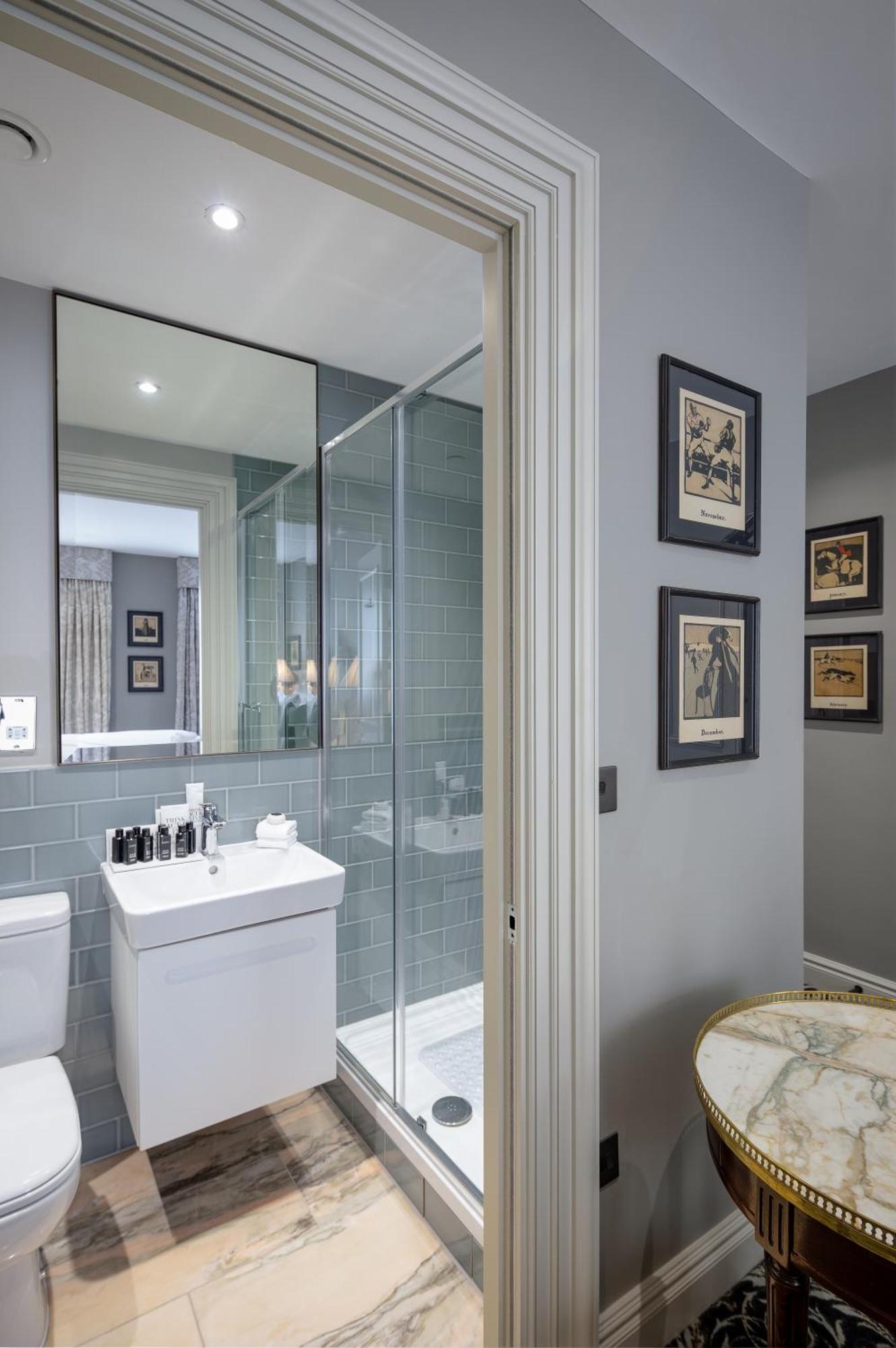 Отель No. 30 Knightsbridge Лондон Экстерьер фото
