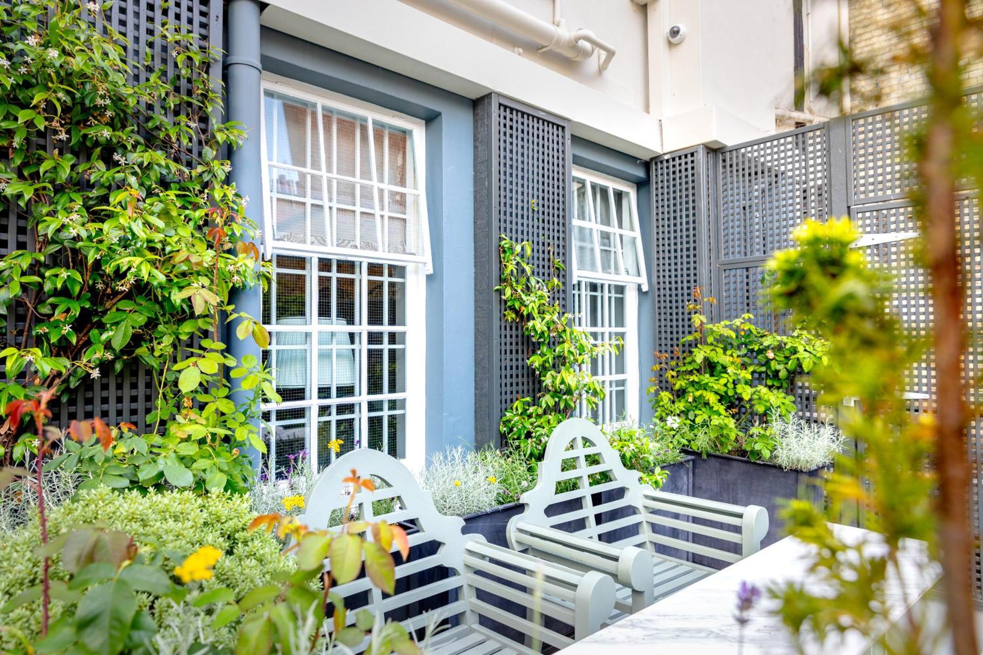 Отель No. 30 Knightsbridge Лондон Экстерьер фото