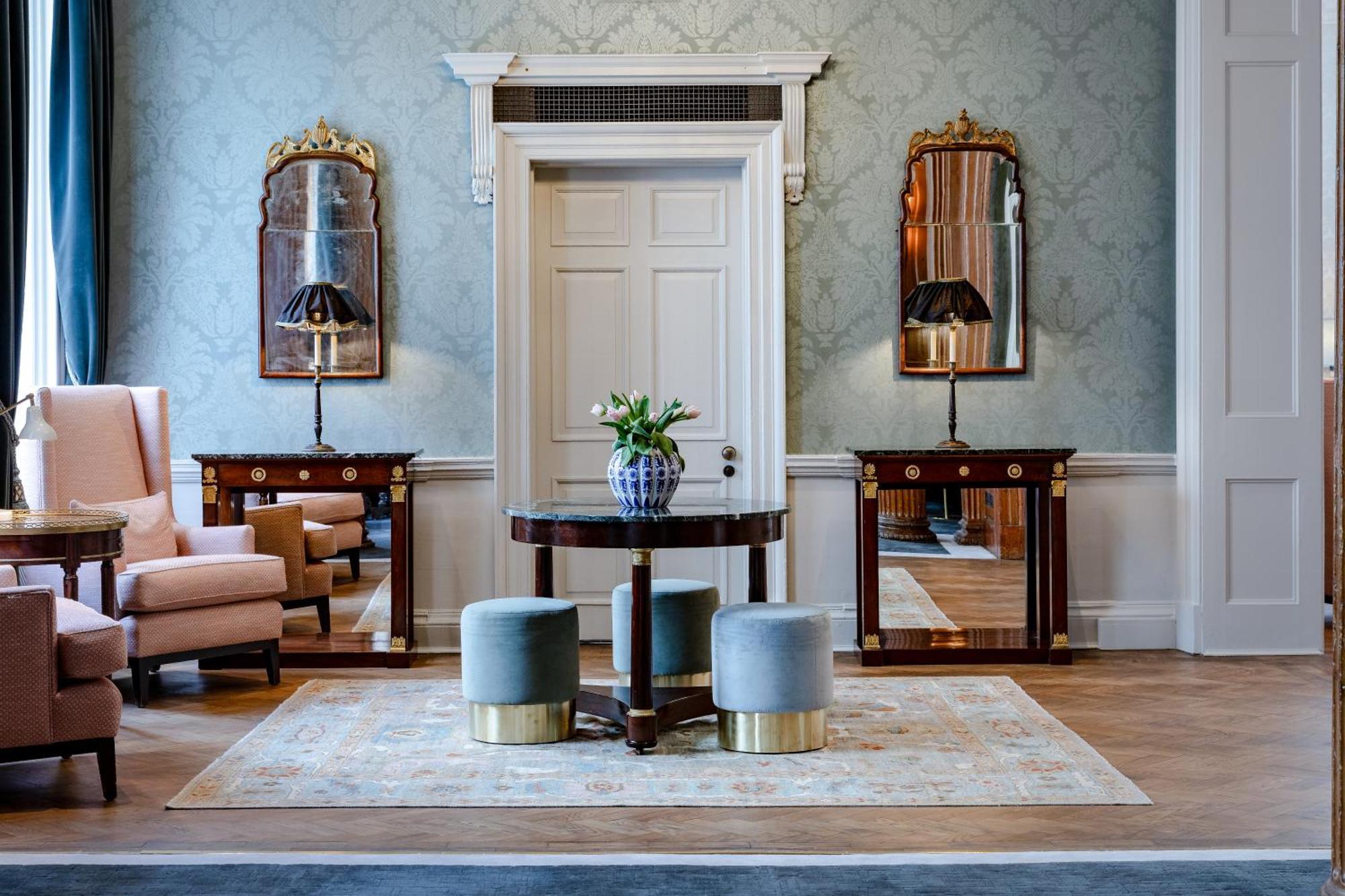 Отель No. 30 Knightsbridge Лондон Экстерьер фото